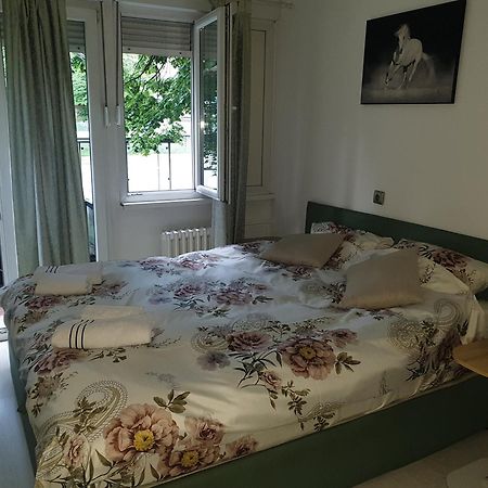 Apartman Oli SJJ Extérieur photo