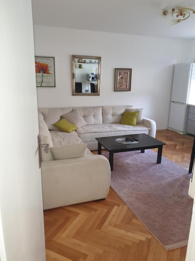 Apartman Oli SJJ Extérieur photo